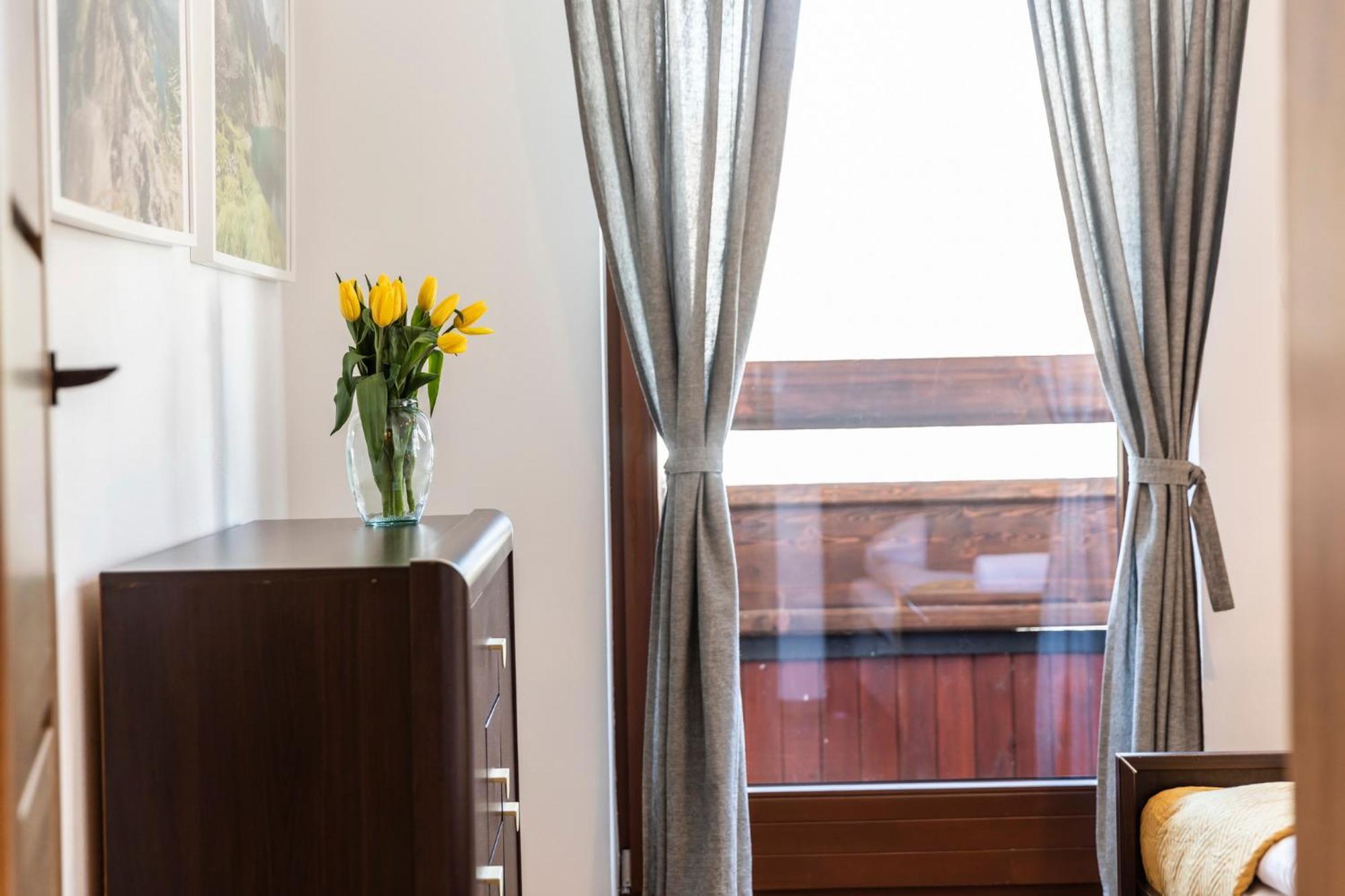 Udanypobyt Apartamenty Sloneczne コシチェリスコ 部屋 写真
