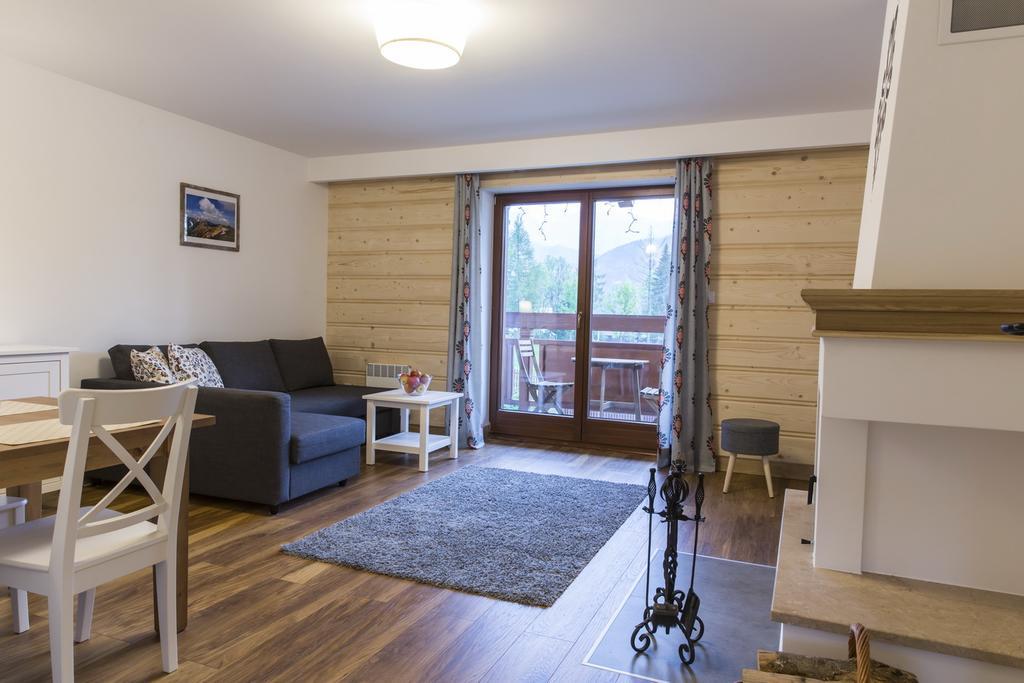 Udanypobyt Apartamenty Sloneczne コシチェリスコ エクステリア 写真