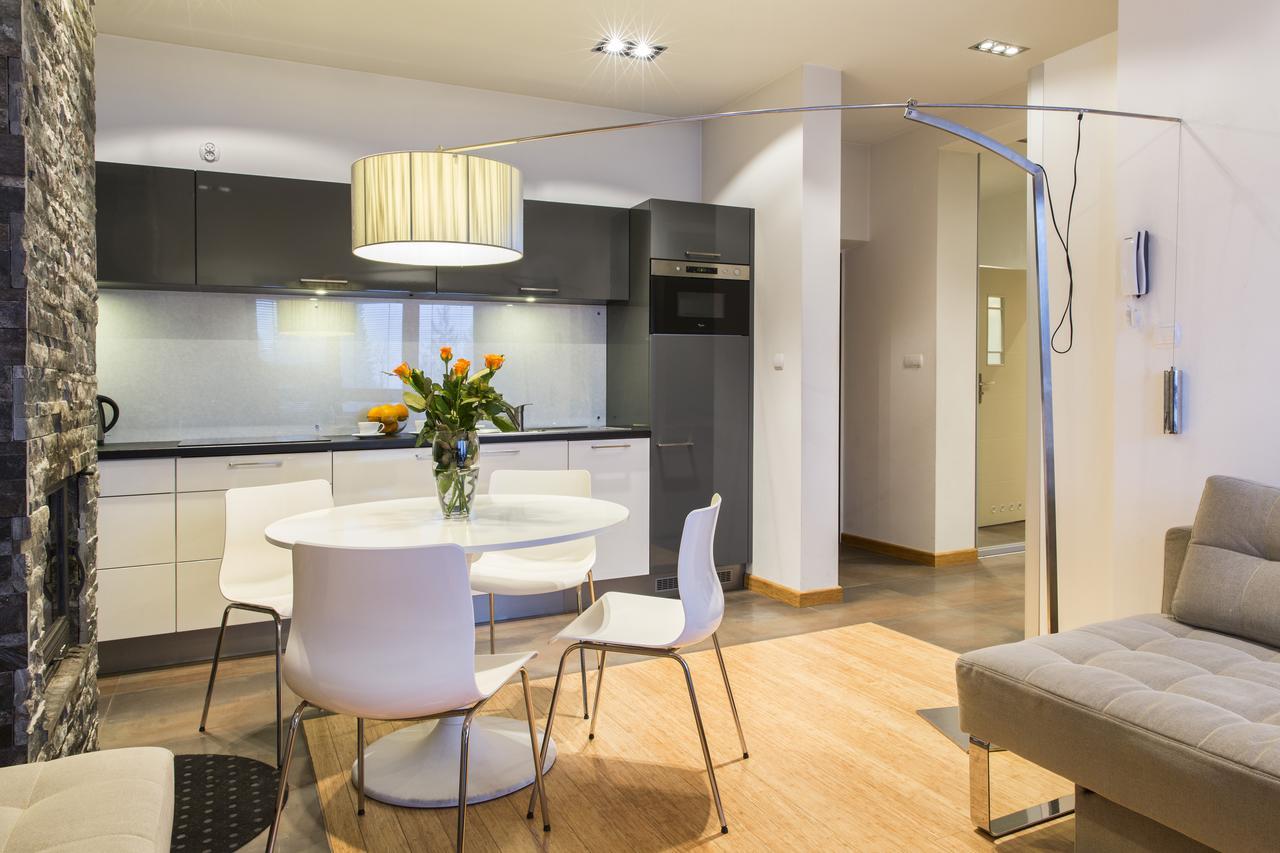 Udanypobyt Apartamenty Sloneczne コシチェリスコ エクステリア 写真
