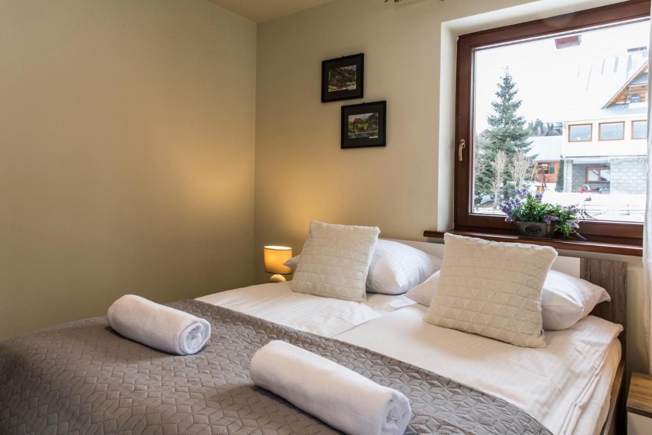 Udanypobyt Apartamenty Sloneczne コシチェリスコ エクステリア 写真